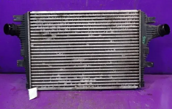 Alfa Romeo 159 Intercooler radiator