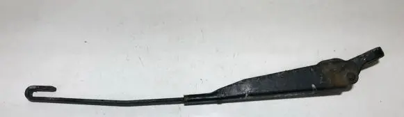 Citroen Saxo Rear wiper blade arm 9620967780