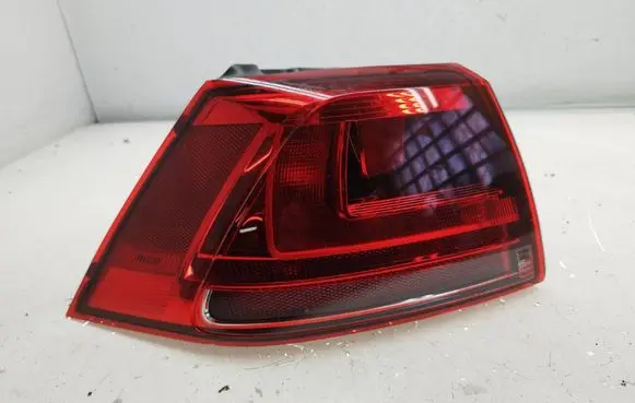 Rear/tail lights