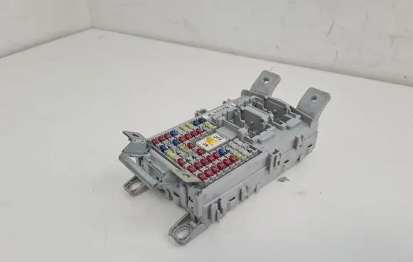 Hyundai i20 (GB IB) Fuse module 91950C8540 AK63632 IS54