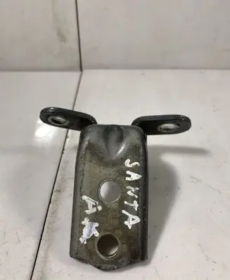 Hyundai Santa Fe Rear door upper hinge