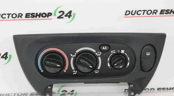 Renault Megane I Climate control unit 663391J