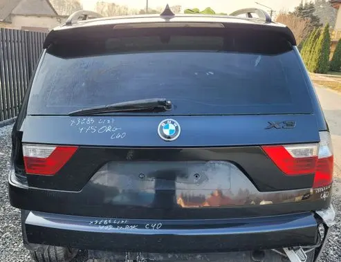 BMW X3 E83 Tailgate/trunk/boot lid