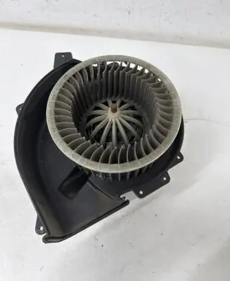 Volkswagen Polo Heater fan/blower 6Q1820015C