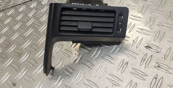 Dash center air vent grill
