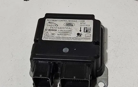 Land Rover Discovery Sport Airbag control unit/module FK7214D374AJ 0285013069