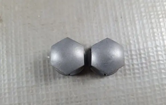 Volvo S90, V90 Wheel nut cap/cover 31660705