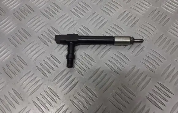Mazda Premacy Fuel injector 7390