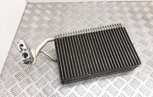 Mercedes-Benz E W211 Air conditioning (A/C) radiator (interior) A2118300158 2308300184