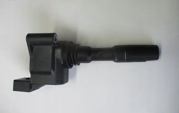 Volkswagen T-Roc High voltage ignition coil 05E905110A