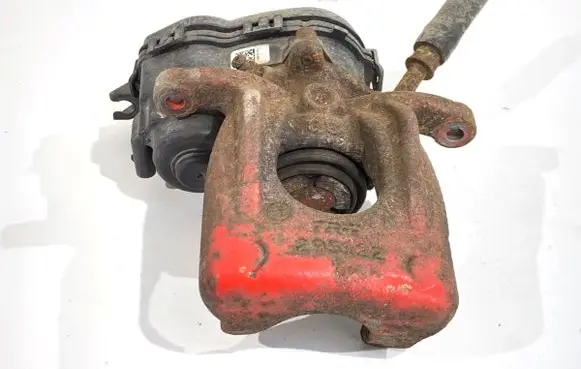 Mercedes-Benz CLA C117 X117 W117 Rear brake caliper A2464233198