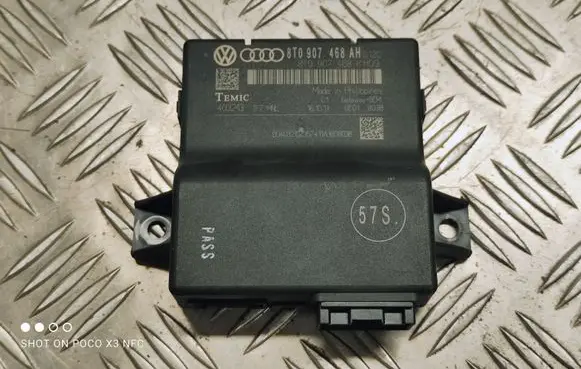 Audi A4 S4 B8 8K Parking PDC control unit/module 8T0907468AH