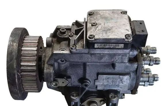 Audi A6 S6 C5 4B Fuel injection high pressure pump 059130106L 0470506033 0281010889