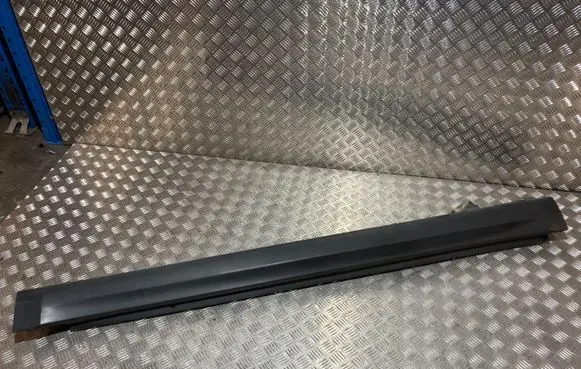 Suzuki Vitara (LY) Front sill (body part) PK20581