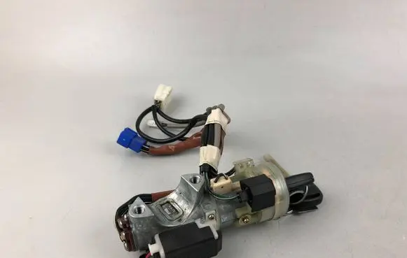 Subaru Forester SG Ignition lock 88215SA000