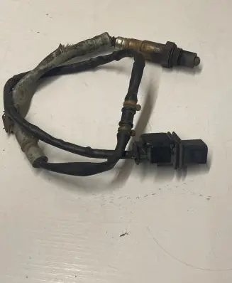 Volkswagen PASSAT B6 Lambda probe sensor 06F906262H 0509230035