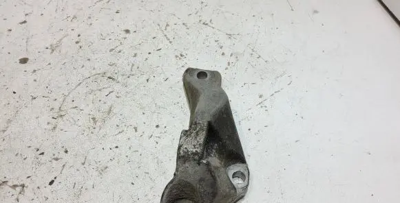 BMW 5 E60 E61 Fuel pump bracket 13517804376 24168110 7804376