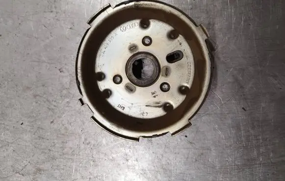 Volkswagen Touran II Crankshaft gear 03L109111 03l409239
