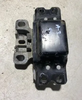 Audi A3 S3 8P Engine mount bracket 1K0199555