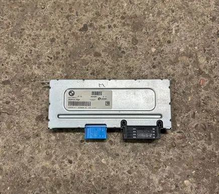 BMW 5 F10 F11 Gateway control module 9244261 103021 532356817