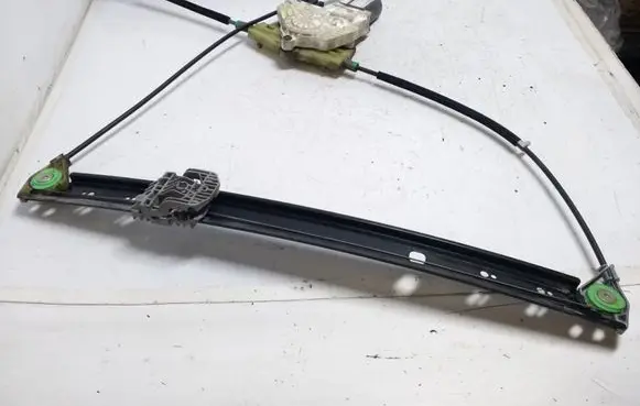 Audi Q7 4L Front door window regulator with motor 4L0959801B