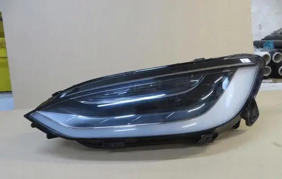 Tesla Model X Headlight/headlamp 1034318