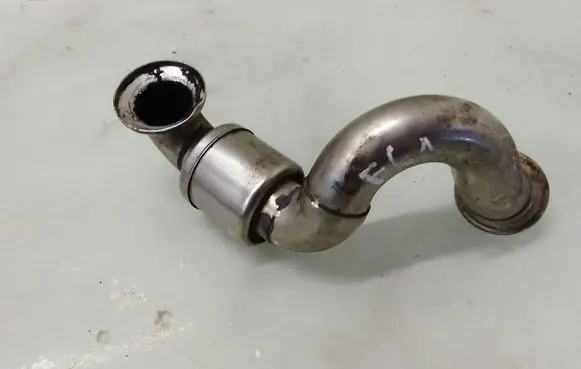 BMW 5 E60 E61 EGR valve line/pipe/hose 