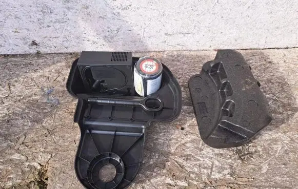 Audi A8 S8 D4 4H Tire air pump compressor 4H0012109C