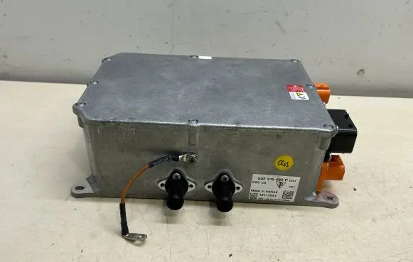 Porsche Cayenne (92A) Voltage converter/converter module 5QE915682P PAB915682K 140J1000HR