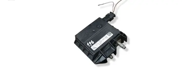 Mercedes-Benz C W205 Battery relay fuse A0009061505