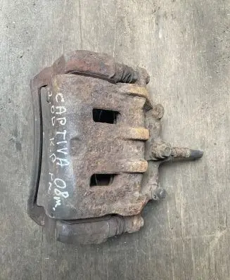 Chevrolet Captiva Front brake caliper
