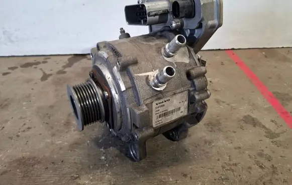 Volvo V60 Generator/alternator 31473906