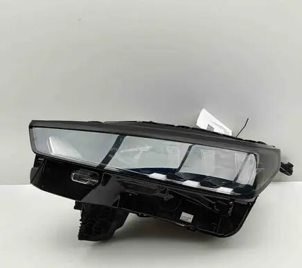 Peugeot 3008 III Headlight/headlamp 9841365680