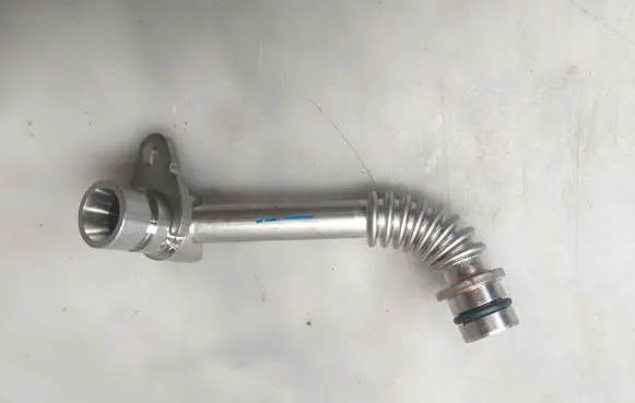 Ford Fiesta Gearbox oil cooler pipe/hose JA6G6K677AA