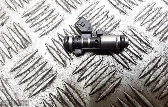 Citroen C2 Fuel injector 0280158057