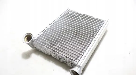 Air conditioning (A/C) radiator (interior)