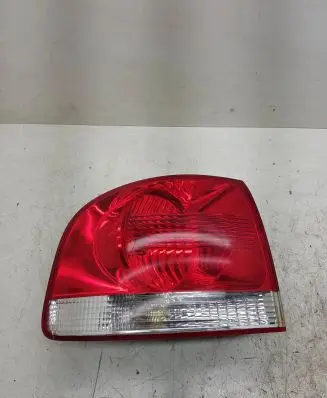 Volkswagen Touareg I Rear/tail lights 7L6945095K