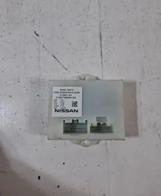Nissan X-Trail T32 Tailgate/trunk control unit/module 284G04BA1A