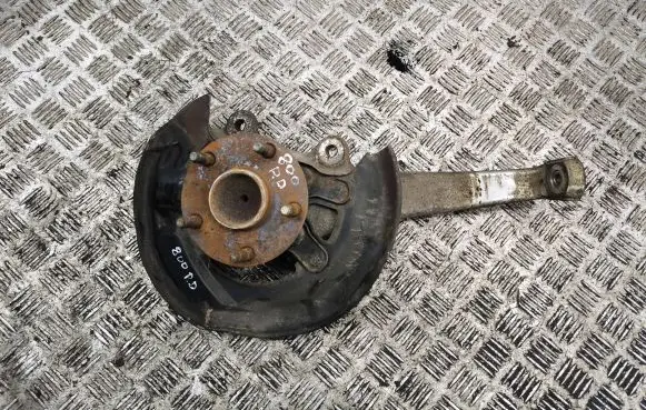 Lexus IS 220D-250-350 Front wheel hub