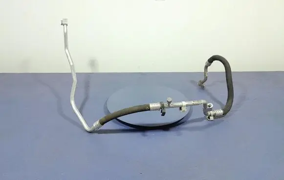 BMW 2 F45 Air conditioning (A/C) pipe/hose 6834659