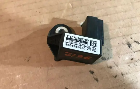 Citroen C6 Airbag deployment crash/impact sensor 9636982680 550903000