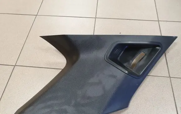 BMW X5 F15 (D)pillar trim (top) 7284687
