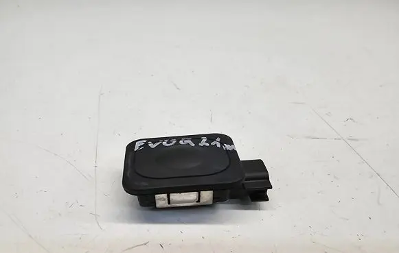 Tailgate opening switch