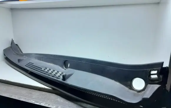 Subaru XV I Wiper trim 91413FJ010 C10010019