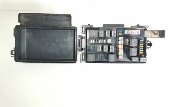 Chrysler 300 - 300C Fuse box set 16238AC