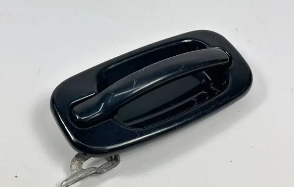 Chevrolet Tahoe Rear door handle trim 15029899