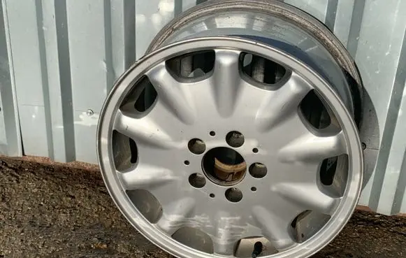 Mercedes-Benz E W210 R16 alloy rim A2104010602 2104010602
