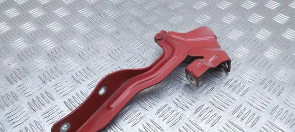 Engine bonnet/hood hinges