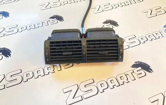BMW 3 E46 Dash center air vent grill 8363199