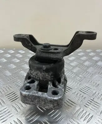 Ford Galaxy Engine mount bracket 8022M05